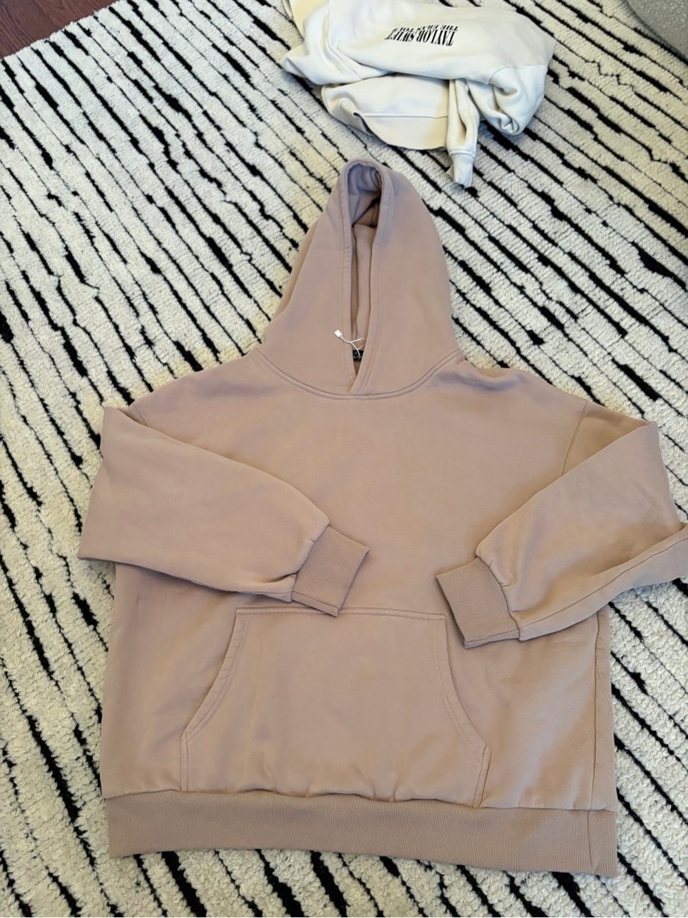 Women's Oversized Hoodie Sweatshirt in Mauve - Classic Pullover